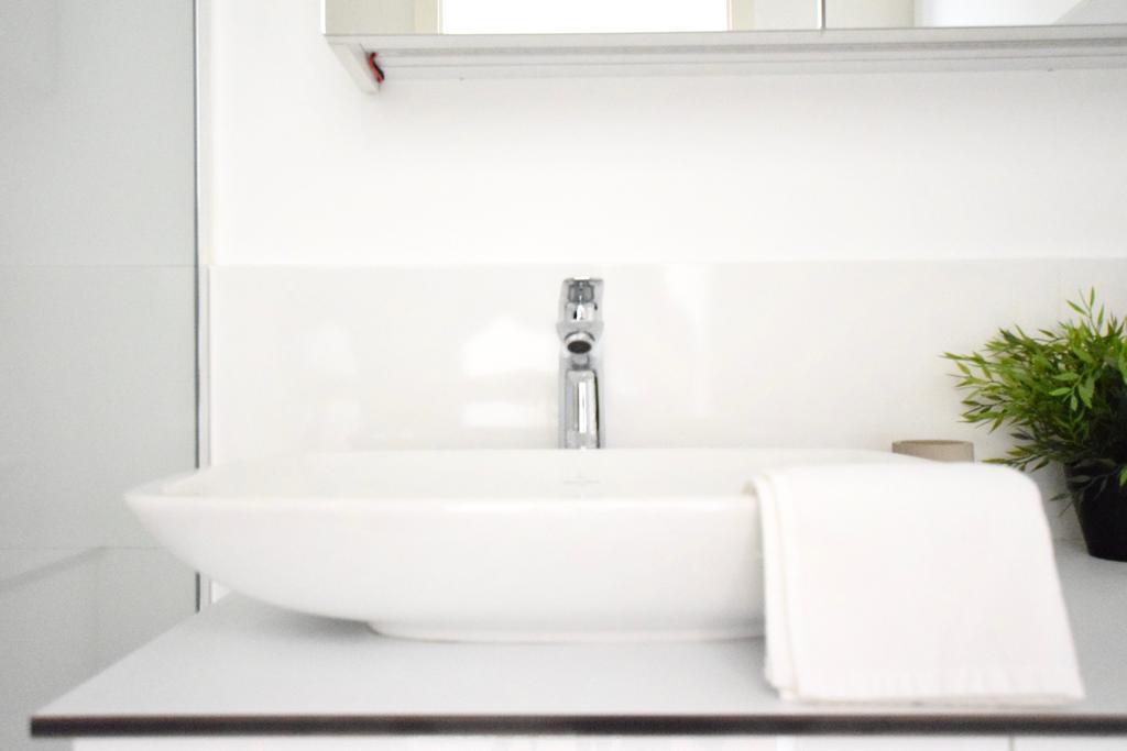 Luxury Apartment By Hi5 - Szervita Suite Budapest Bagian luar foto